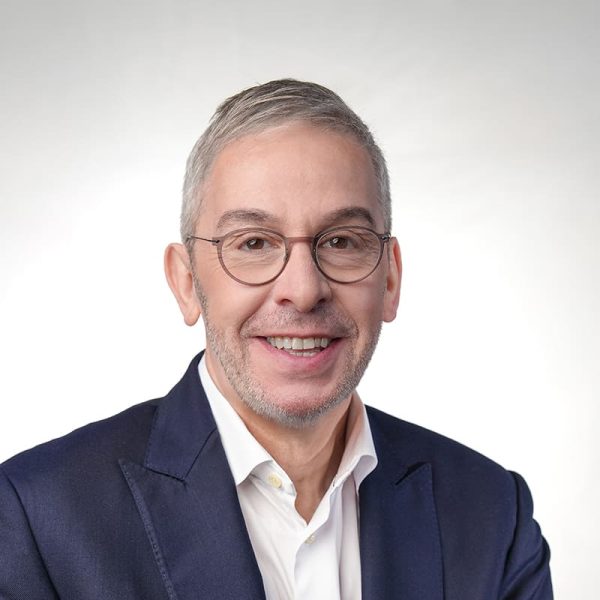Portrait Marc Schroeder